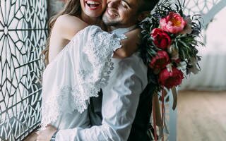 Как и где отметить годовщину свадьбы. Народные приметы на годовщину отношений. Важные даты после Золотой свадьбы
